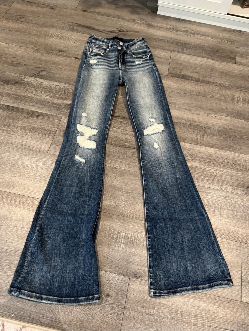 Brand New Buckle Women's Distressed Dark Blue Boot Cut Jeans